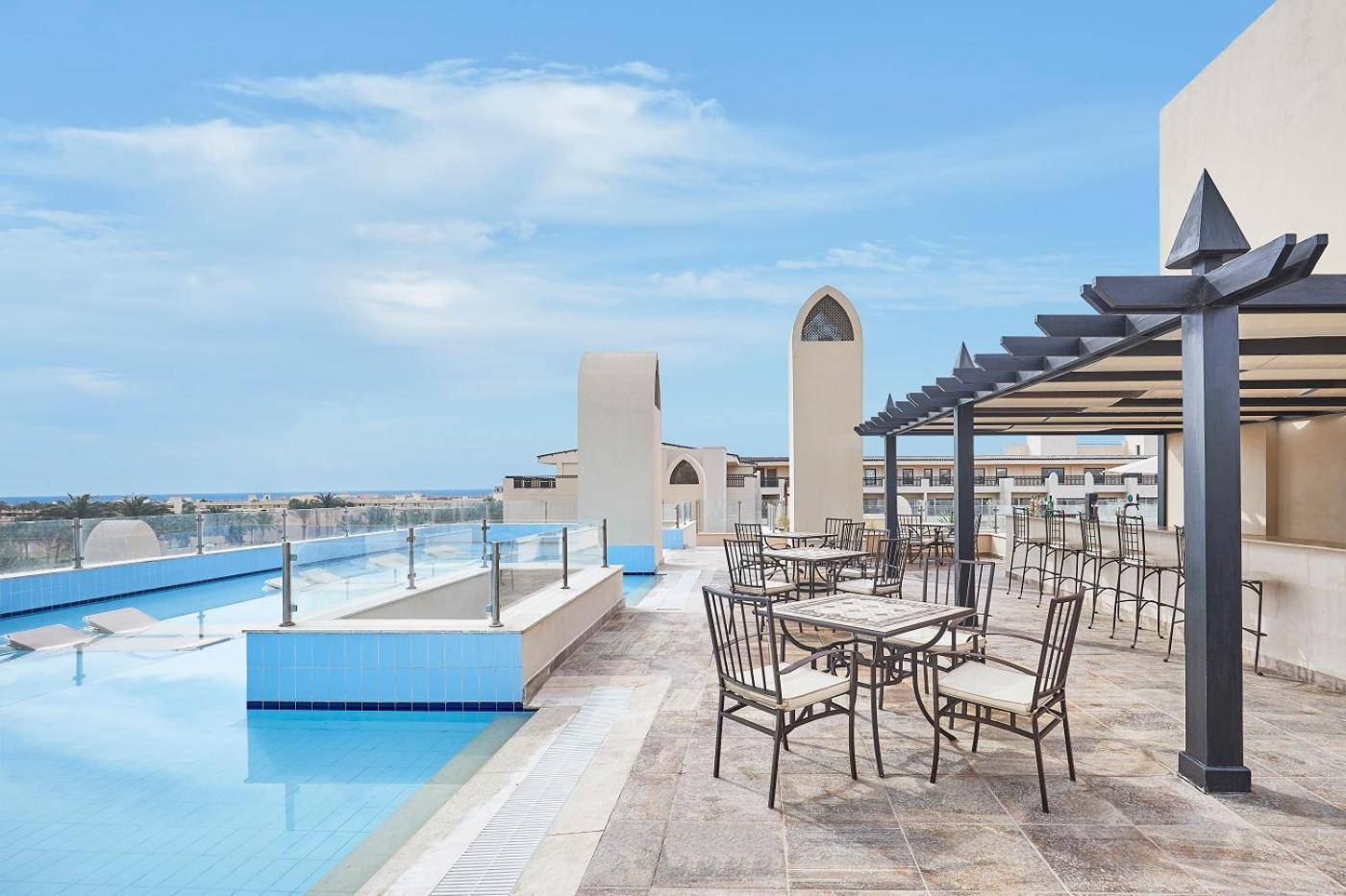 Steigenberger Aqua Magic, All Inclusive Hurghada Exterior photo Rooftop pool at the Westin
